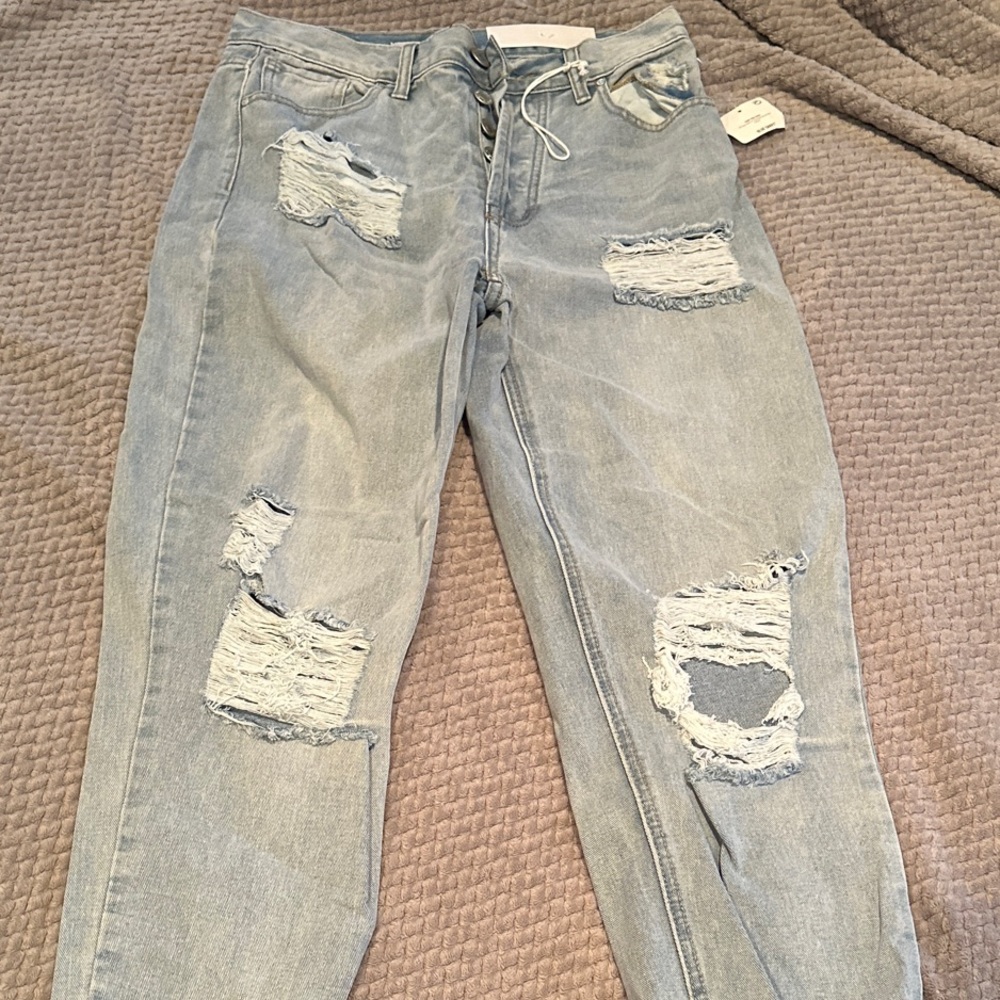 Stylish Distressed Boyfriend Jeans